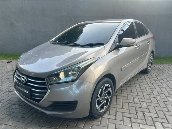 HYUNDAI HB20S 1.0 COMFORT PLUS 12V FLEX 4P MANUAL HYUNDAI HB20S 1.0 COMFORT PLUS 12V FLEX 4P MANUAL